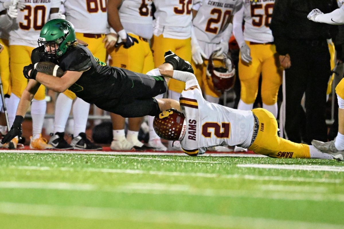 a Central Catholic West Linn 6A Oregon football semifinal November 17 2023 Leon Neuschwander 63